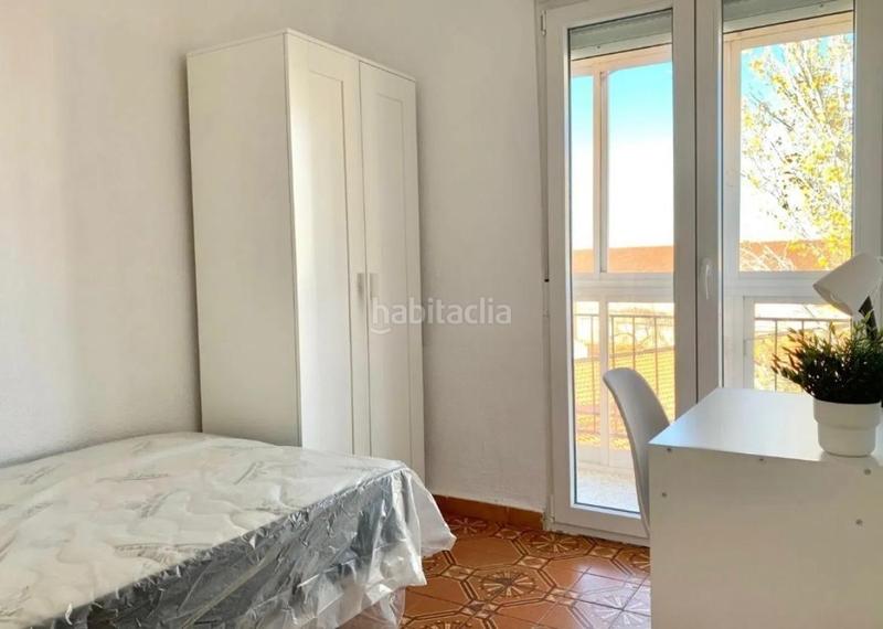 Foto 4c248f15-9782-42d4-a158-07f534a250ba. Rent flat in Angustias - Chana - Encina Granada