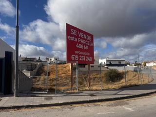 Terreny residencial  Calle río castril. Se vende parcela de 486 m2 en la zubia, en esquina