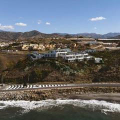 Maison à Lagos. Vivienda unifamiliar de 3 dormitorios frente al mar en vélez mál