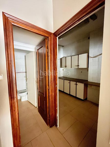 Foto 1cb41696-a92a-40de-a684-a9ae493ba536. Lloguer local comercial a Barrio de Zaidín Granada