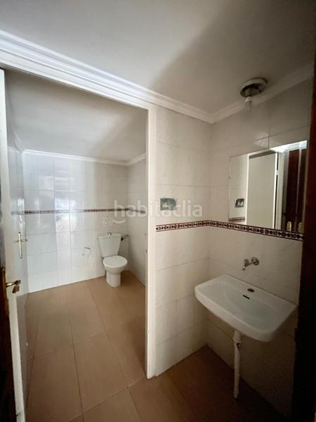 Foto 342f94cd-de57-4c0a-9a21-2a70955ac9f9. Lloguer local comercial a Barrio de Zaidín Granada