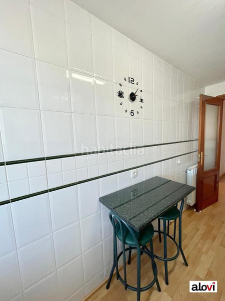 Foto c8f8ad89-a03f-4002-a33b-9aae9125cc0f. Alquiler piso  de 3 habitaciones en cerrillo maracena, sin amueblar! en Granada