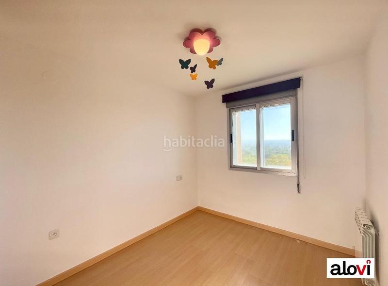 Foto 578a18e2-7d09-43b7-9b5d-cd1e2e723fdb. Location appartement avec chauffage parking dans Cerrillo de Maracena - Periodistas Granada