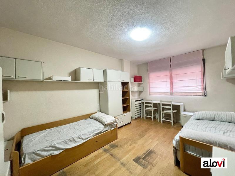 Foto e246e6d6-c1d0-4e3a-b990-aee4a1b564e5. Rent flat with heating in Camino de Ronda Granada