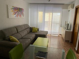 Affitto Appartamento in San Nicolás. Piso de 4 dormitorios para estudiantes en pleno centro