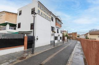 Edifici a Carretera de Granada-La Alcazaba. Residencia de mayores en venta, área de granada