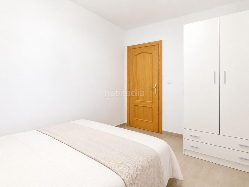 Foto ab4d2ae5-42f1-4cc3-afa6-85cd7a625ca8. Casa amb aparcament a Albuñol