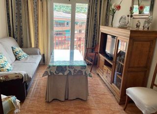 Miete Etagenwohnung in Pajaritos. Piso de 3 habitaciones en villarejo, estudiantes!