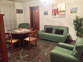 Rent Flat in Angustias - Chana - Encina. Piso de 3 habitaciones en la chana! ideal estudiantes!