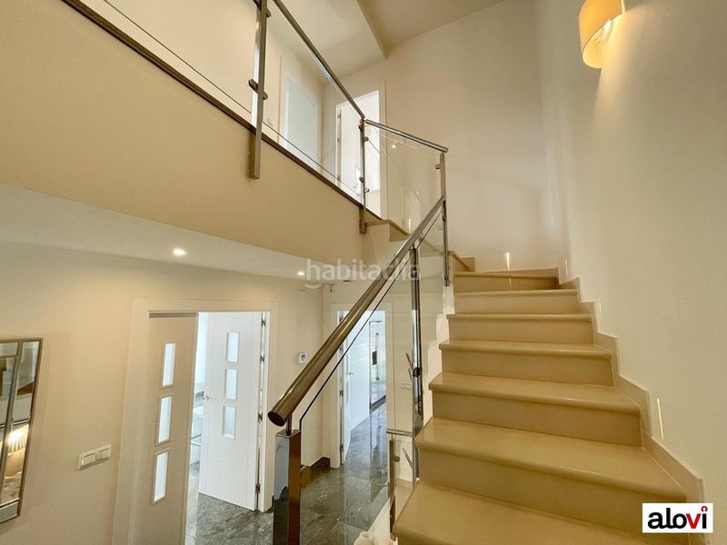 Foto 0c58cc88-ee35-4eaf-8194-b6c2dfda0f65. Alquiler casa espectacular vivienda con piscina privada en exclusiva zona residencial en Ogíjares