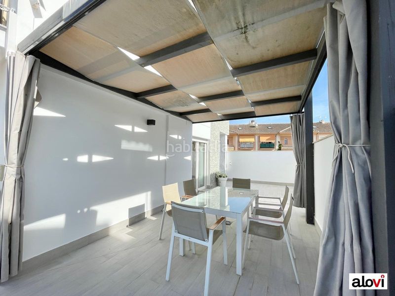 Foto 2317d7e4-4bbd-40d7-9ff1-8589341b4343. Alquiler casa espectacular vivienda con piscina privada en exclusiva zona residencial en Ogíjares