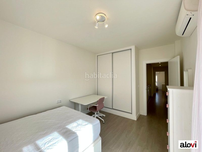 Foto 637af916-a7c1-4b1a-950b-6b4a3d3aaf40. Alquiler casa espectacular vivienda con piscina privada en exclusiva zona residencial en Ogíjares