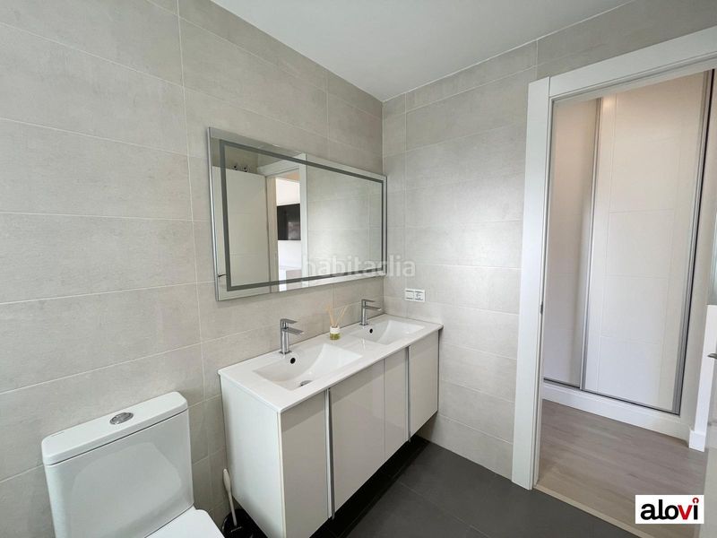 Foto 8d34534e-60da-4764-b194-3a8d87e2786b. Alquiler casa espectacular vivienda con piscina privada en exclusiva zona residencial en Ogíjares
