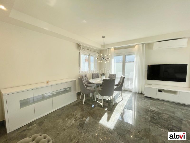 Foto 931ea93e-b71e-48bb-90a3-0e8213e68c38. Alquiler casa espectacular vivienda con piscina privada en exclusiva zona residencial en Ogíjares