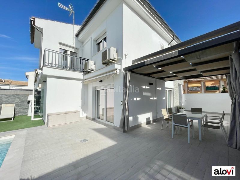 Foto baaca7cf-7cc6-441e-8c2a-f2a4423df5b7. Alquiler casa espectacular vivienda con piscina privada en exclusiva zona residencial en Ogíjares