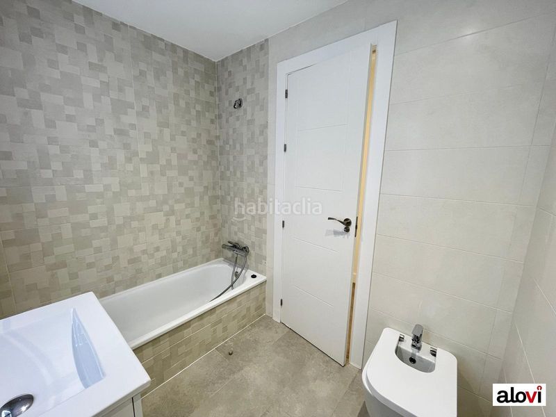 Foto ce24638f-88e6-442a-acc8-427cc123b565. Alquiler casa espectacular vivienda con piscina privada en exclusiva zona residencial en Ogíjares