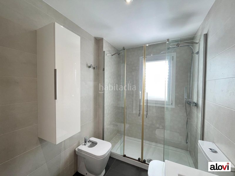 Foto eef121ad-d2db-4ff0-bbbe-73893f8a492e. Alquiler casa espectacular vivienda con piscina privada en exclusiva zona residencial en Ogíjares