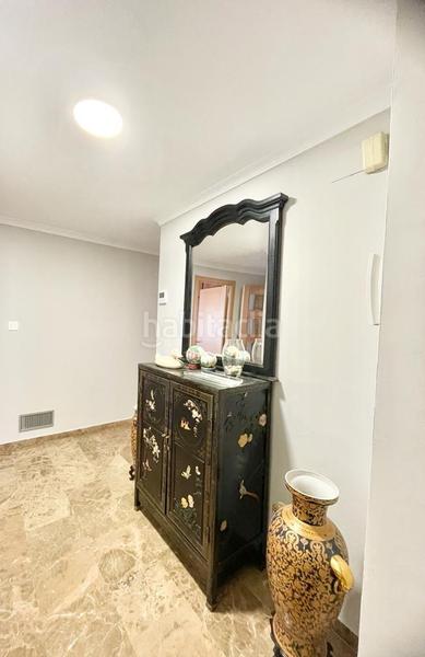 Foto 624f9d83-44a0-462f-b29d-ddcd248f1f72. Alquiler piso magnífico piso en alquiler en pleno centro, en paseo del salón en Granada