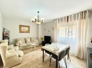 Flat in Calle paseo del salón