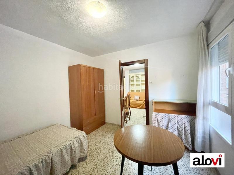 Foto 15812e86-b407-44f9-93a7-55e73dd89432. Rent flat in Pajaritos Granada