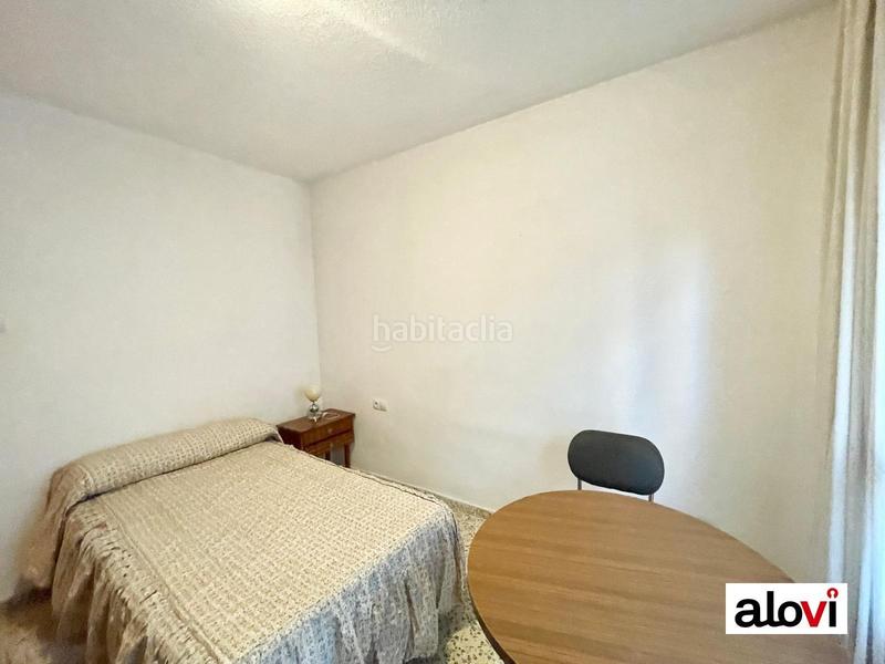 Foto f20040a7-7feb-45da-b763-be5de9e934cd. Rent flat in Pajaritos Granada