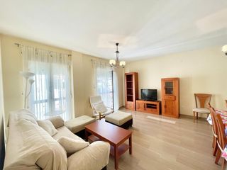 Affitto Appartamento  Calle gregorio espin. Piso 3 dormitorios en alquiler junto ciencias ideal estudiantes