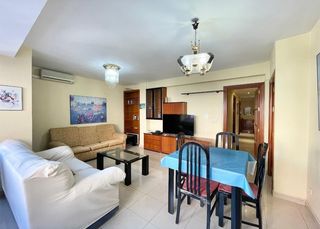 Rent Flat in Camino de Ronda. Piso de 3 dormitorios junto a plaza menorca