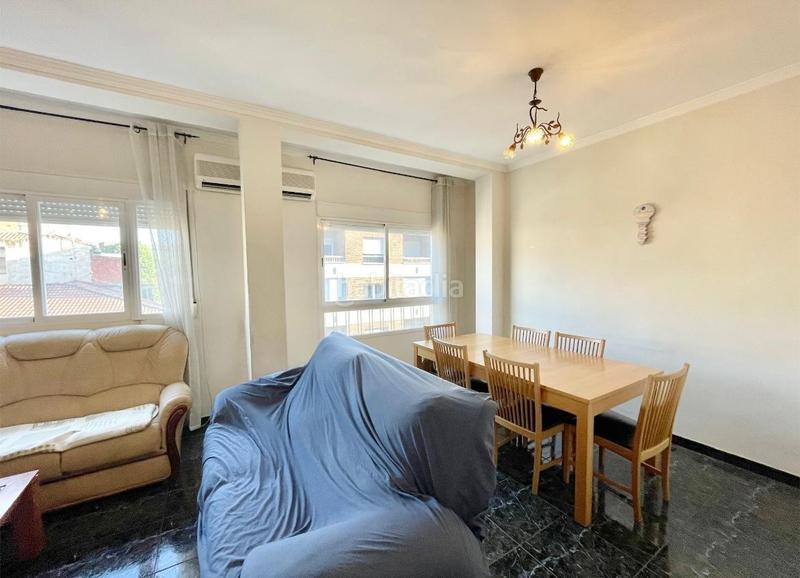 Foto c5e31cb6-d95f-49eb-a585-5aec2d8b5138. Alquiler piso  de 3 habitaciones en pleno centro ! en Granada