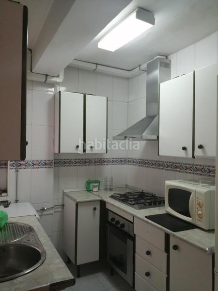Foto 5edd9717-f23d-40ec-9a57-c16e11c0c4e5. Alquiler piso  3 dormitorios en alquiler en ctra. málaga ideal estudiantes en Granada