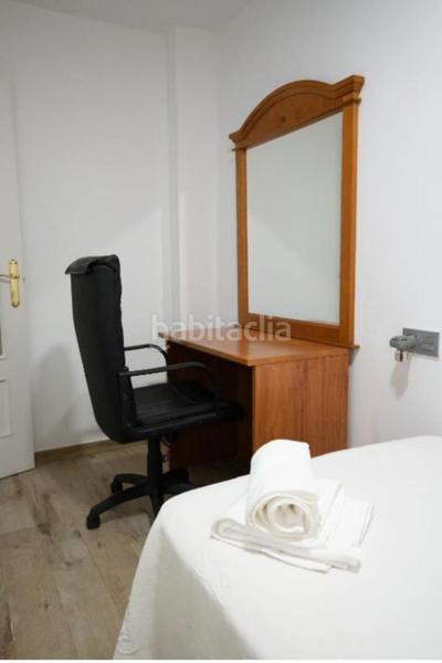 Foto 5198e3c1-d450-4a01-9357-3c7c424f875c. Alquiler casa  en alquiler en barrio beiro! en Granada