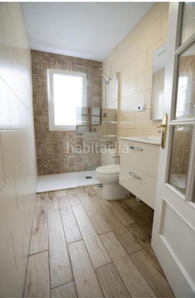 Foto e2e7468a-1559-4587-bf04-27b16b53e6c3. Alquiler casa  en alquiler en barrio beiro! en Granada