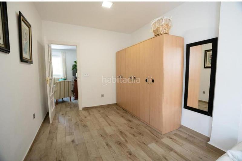 Foto f4f9a9ac-d083-4e8e-af70-2559e3734d17. Alquiler casa  en alquiler en barrio beiro! en Granada