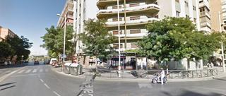 Location Parking voiture  Calle neptuno. Plaza de garaje junto camino de ronda y recogidas
