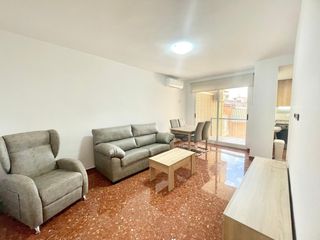 Rent Flat  Camino camino de ronda. Piso recien reformado en camino de ronda