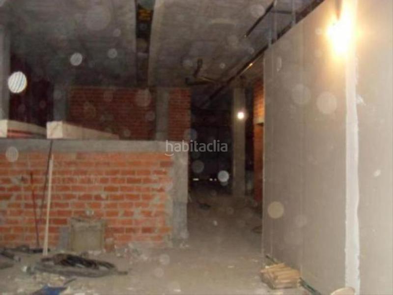 Foto 3065d62d-96a5-4003-b151-a1bfed59d498. Local comercial a calle gervasio ramos 4 a Sama Langreo