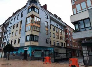 Local Comercial a Calle wenceslao gonzález 3. Venta de local en la felguera