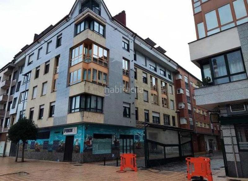 Foto d375fe28-ea07-4740-9536-e018611b0b52. Locale commerciale in calle wenceslao gonzález 3 in Langreo