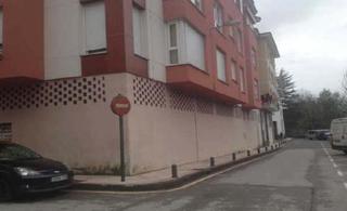 Local Comercial a Calle rey alfonso i 3. Local en bruto en cangas de onis
