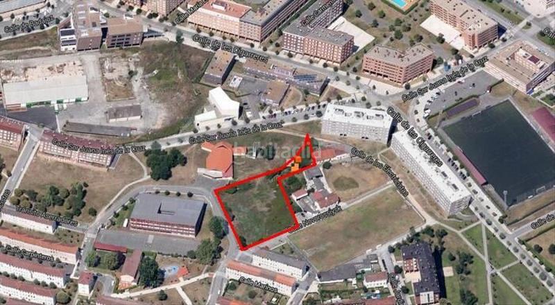 Foto a1c23cc8-5f1f-4cc5-8b22-587aba41bc23. Terreno residenziale in Nuevos Roces Gijón