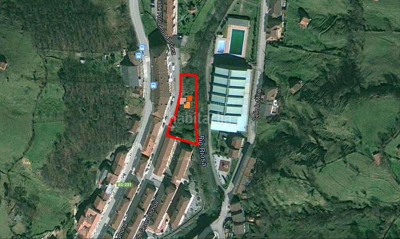 Foto b6152cd6-fec1-4d9d-9a7a-aecb837672aa. Terrain résidentiel dans calle gamonal 6 dans Riosa