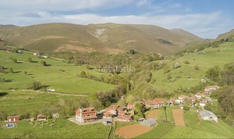 Foto ebc08022-47fc-491e-aaff-8e40c67fa659. Casale con camino parcheggio piscina in Salas