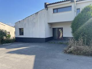 Chalet  N/a. Chalet individual en la belga-celles-siero