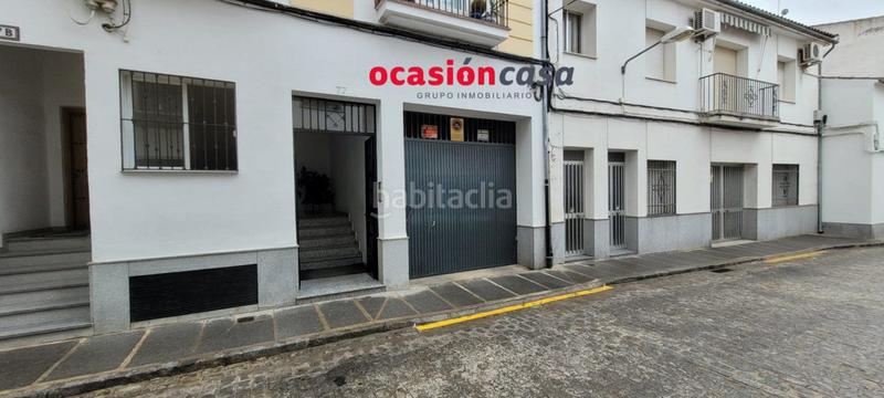 Foto 2c4b26a6-2c20-400d-8c8a-0bac8cce404b. Aparcament cotxe a Pozoblanco