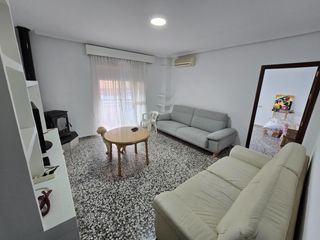 Flat in Pozoblanco. Piso en pleno centro de pozoblanco amueblado