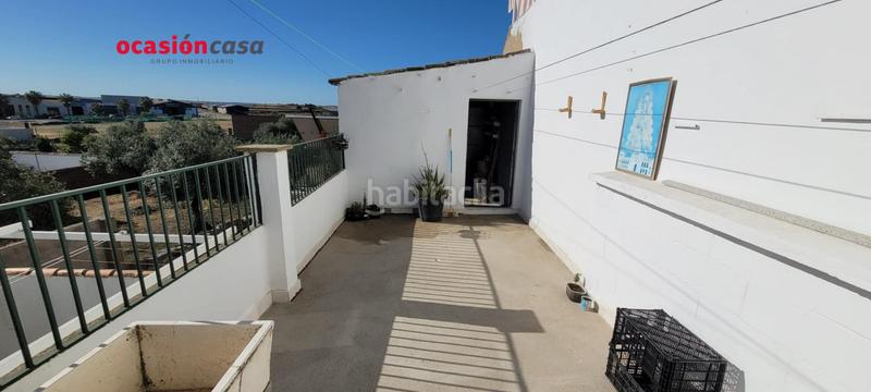 Foto 1d5f74d1-ff03-4a62-885b-faedbd0cdef5. Piso  con patio propio en Añora