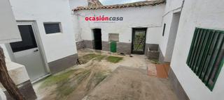 Casa a Pedroche. Casa con tejado nuevo en pedroche