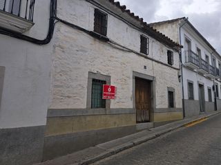 Casa a Pozoblanco. Casa para solar o reformar