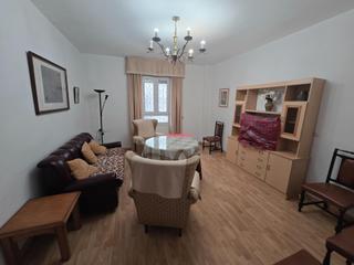 Appartement à Pozoblanco. Piso centrico con ascensor y cochera