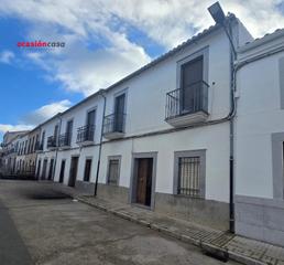 Maison à Pozoblanco. Casa de dos plantas con tejado nuevo