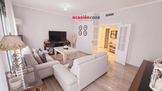 Appartement à Pozoblanco. Precioso piso con garaje en venta